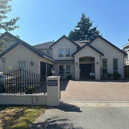 Vancouver Luxury Homestay Ρίτσμοντ Εξωτερικό φωτογραφία